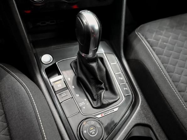 Volkswagen Tiguan II с пробегом 2018 года, цена 2 800 000 рублей, 155892 км, внедорожник, Автокод Объявления