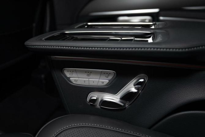 Новый Mercedes-Benz V-Класс III (W447) Рестайлинг 2 2024 года, цена 18 900 000 рублей, минивэн, Автокод Объявления