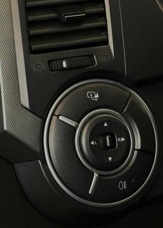 SsangYong Kyron I Рестайлинг с пробегом 2013 года, цена 945 000 рублей, 221521 км, внедорожник, Автокод Объявления
