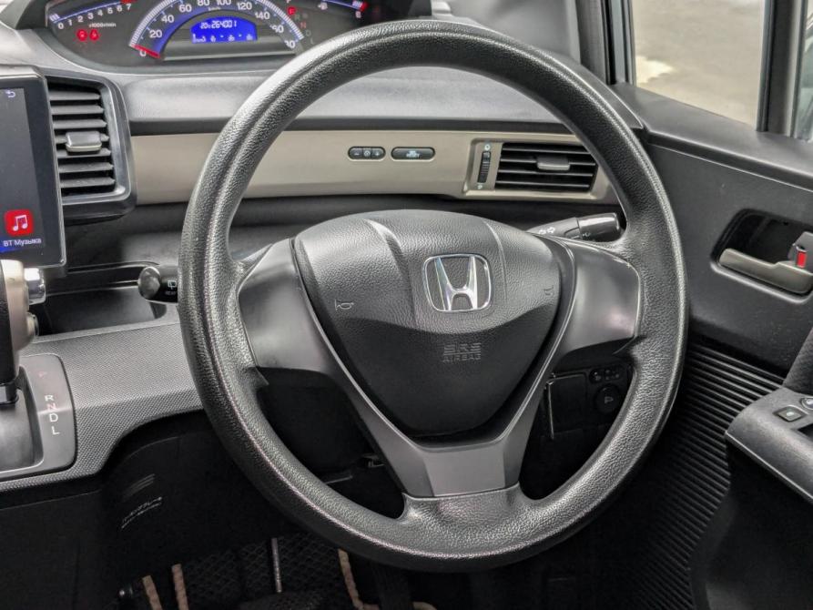 Honda Freed I Екатеринбург  - изображение 13