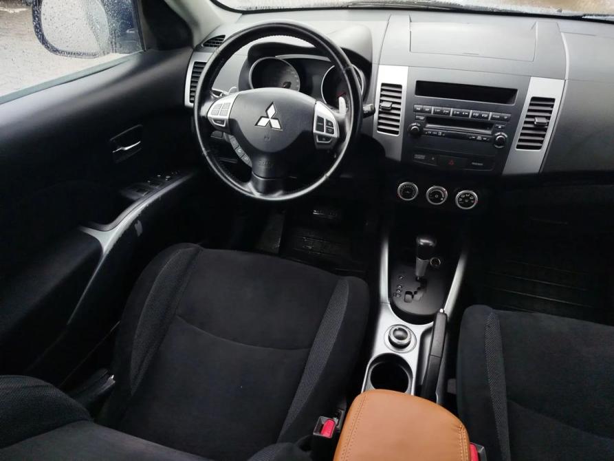 Mitsubishi Outlander II Москва  - изображение 16