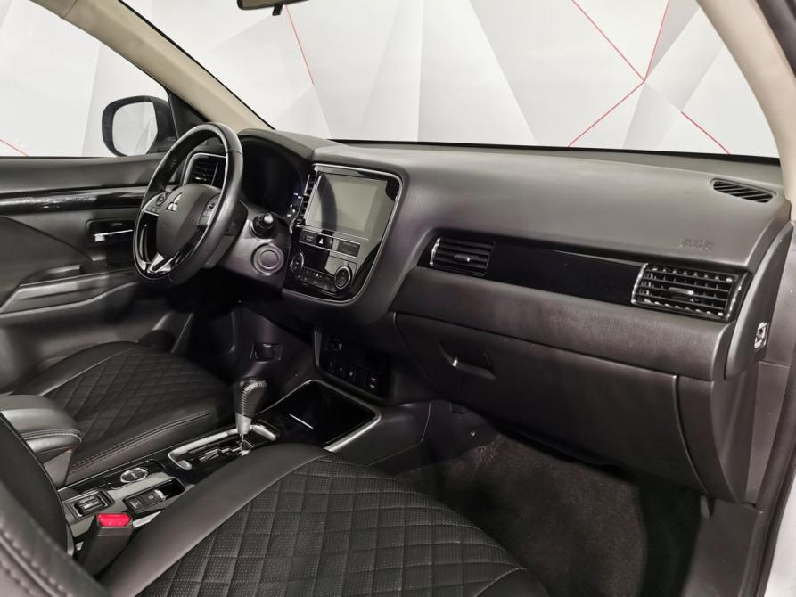 Mitsubishi Outlander III Рестайлинг 3 Москва  - изображение 12