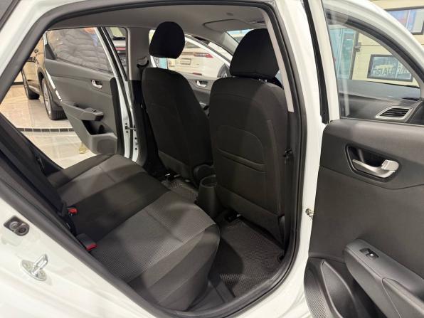 Hyundai Solaris II Рестайлинг с пробегом 2020 года, цена 1 615 000 рублей, 43775 км, седан, Автокод Объявления