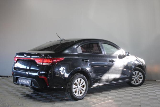 Kia Rio IV с пробегом 2018 года, цена 1 349 000 рублей, 93000 км, седан, Автокод Объявления