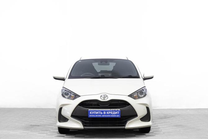 Toyota Yaris IV с пробегом 2020 года, цена 1 299 000 рублей, 93300 км, хэтчбек, Автокод Объявления