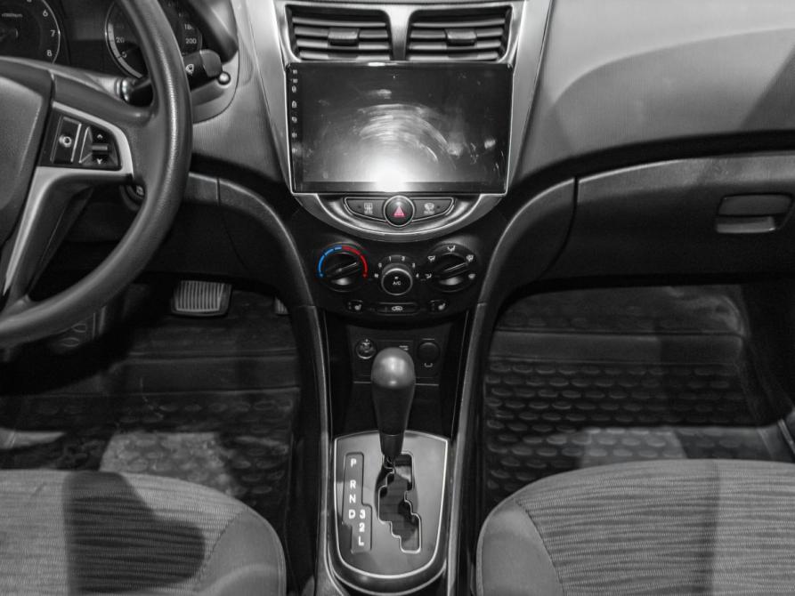 Hyundai Solaris I Рестайлинг Екатеринбург  - изображение 17