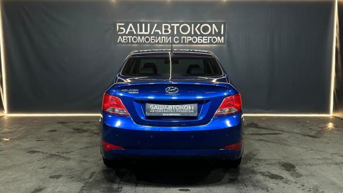 Hyundai Solaris I Рестайлинг с пробегом 2016 года, цена 885 000 рублей, 224341 км, седан, Автокод Объявления