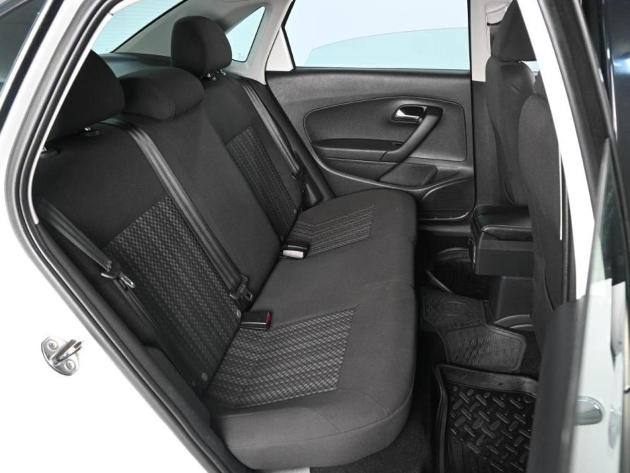 Volkswagen Polo V Рестайлинг Ростов-на-Дону  - изображение 7