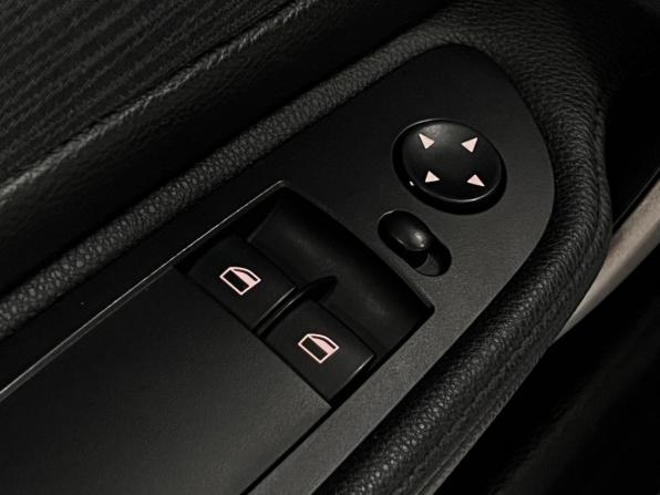 BMW 1 серии I (E81/E82/E87/E88) Рестайлинг с пробегом 2008 года, цена 675 000 рублей, 241754 км, хэтчбек, Автокод Объявления