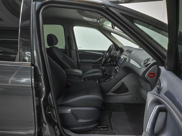 Ford S-MAX I с пробегом 2006 года, цена 699 000 рублей, 279069 км, минивэн, Автокод Объявления