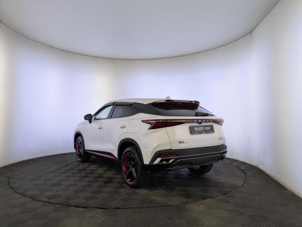 Omoda C5 I Рестайлинг с пробегом 2024 года, цена 2 090 000 рублей, 33931 км, внедорожник, Автокод Объявления