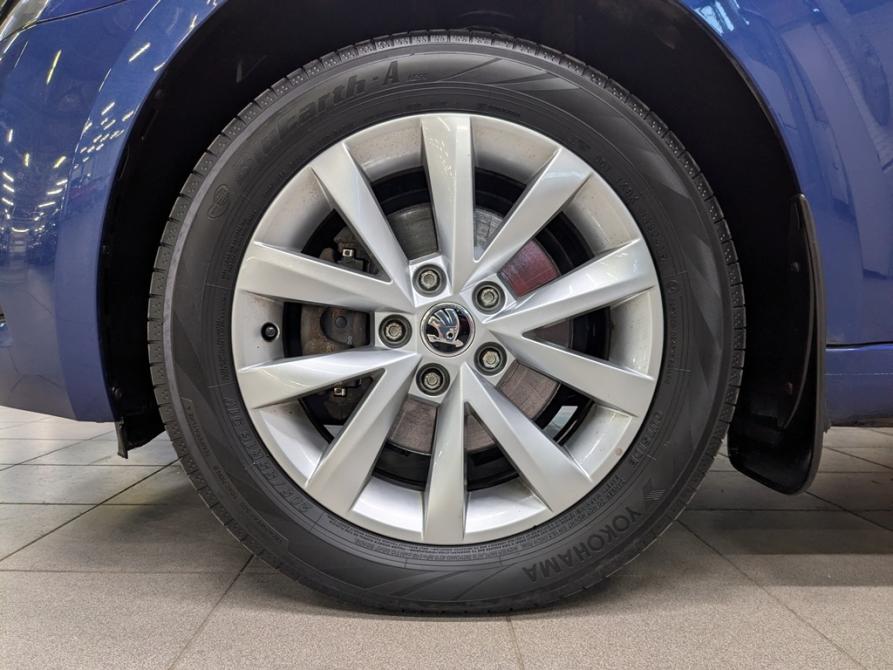 Skoda Octavia III (A7) Рестайлинг Москва  - изображение 7