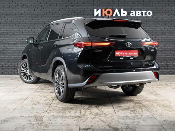 Toyota Highlander IV (XU70) с пробегом 2026 года, цена 5 600 000 рублей, 18 км, внедорожник, Автокод Объявления
