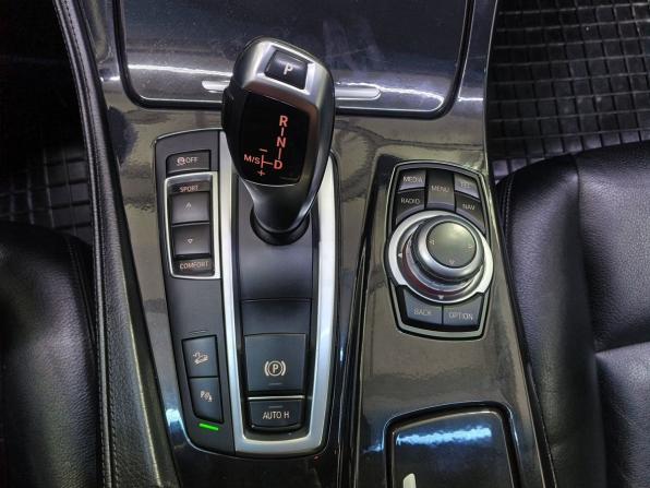 BMW 5 серии VI (F10/F11/F07) Рестайлинг с пробегом 2015 года, цена 1 820 000 рублей, 205381 км, седан, Автокод Объявления