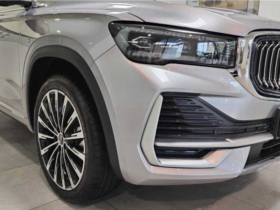 Geely Monjaro I Москва  - изображение 20
