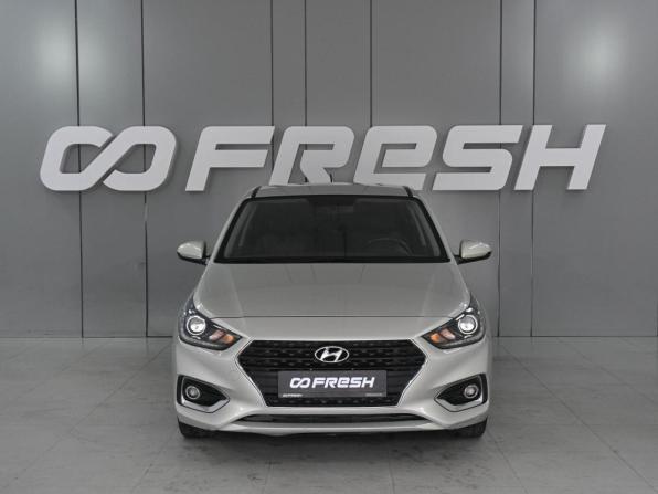 Hyundai Solaris II с пробегом 2019 года, цена 1 325 000 рублей, 87914 км, седан, Автокод Объявления
