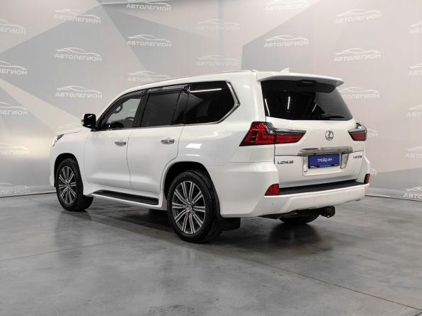 Lexus LX III Рестайлинг 2 с пробегом 2016 года, цена 8 500 000 рублей, 77324 км, внедорожник, Автокод Объявления