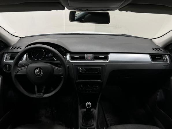 Skoda Rapid I Рестайлинг с пробегом 2019 года, цена 1 085 000 рублей, 85000 км, лифтбек, Автокод Объявления