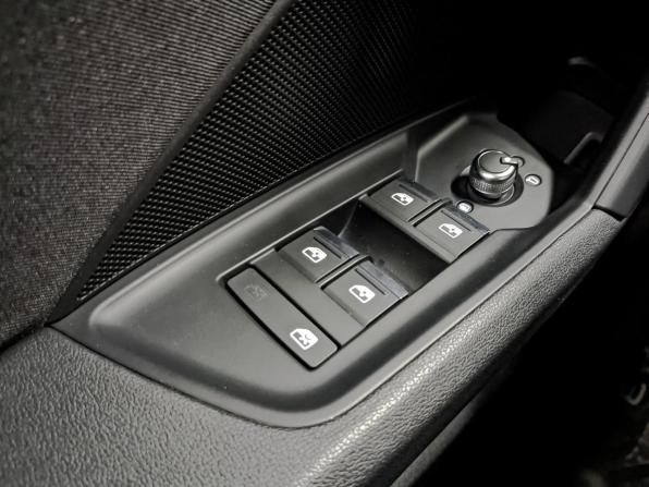 Audi A3 IV (8Y) с пробегом 2021 года, цена 2 825 000 рублей, 53867 км, седан, Автокод Объявления