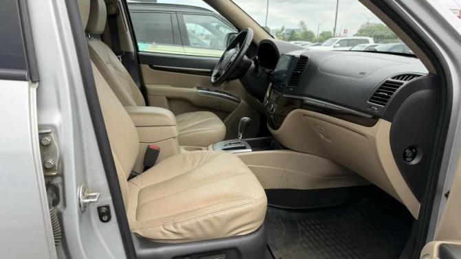 Hyundai Santa Fe II Рестайлинг с пробегом 2011 года, цена 975 000 рублей, 398236 км, внедорожник, Автокод Объявления