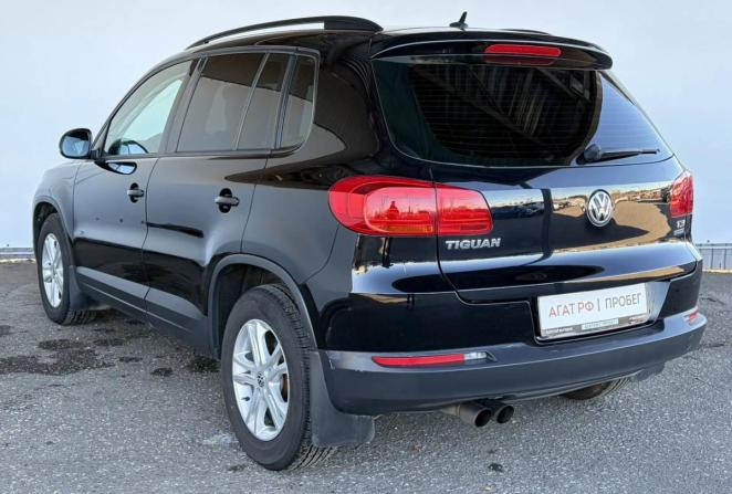 Volkswagen Tiguan I Рестайлинг с пробегом 2012 года, цена 985 000 рублей, 199235 км, внедорожник, Автокод Объявления
