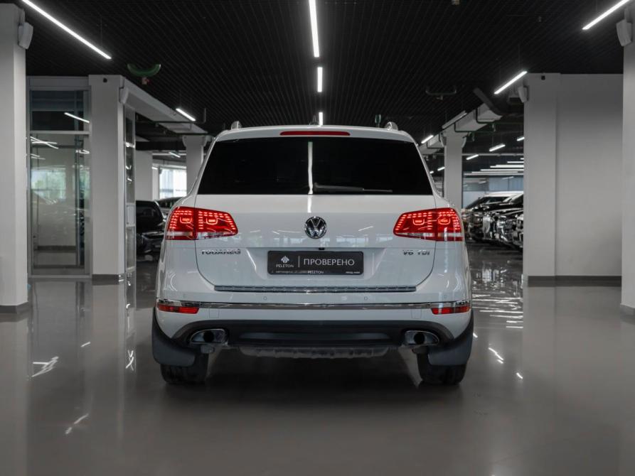 Volkswagen Touareg II Рестайлинг Москва  - изображение 6