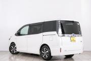 Toyota Voxy III (R80) Красноярск  - изображение 24