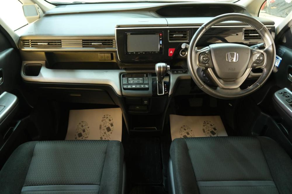 Honda Stepwgn V Рестайлинг Омск  - изображение 13