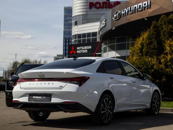 Hyundai Elantra VII (CN7) с пробегом 2021 года, цена 1 883 000 рублей, 103000 км, седан, Автокод Объявления