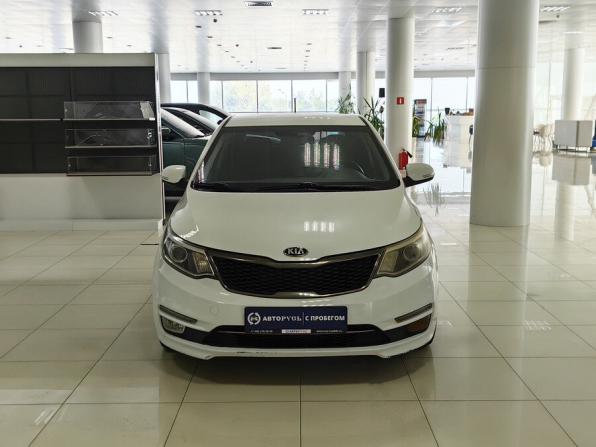 Kia Rio III Рестайлинг с пробегом 2016 года, цена 835 000 рублей, 100350 км, хэтчбек, Автокод Объявления