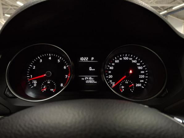 Volkswagen Jetta VI Рестайлинг с пробегом 2016 года, цена 1 375 000 рублей, 122806 км, седан, Автокод Объявления