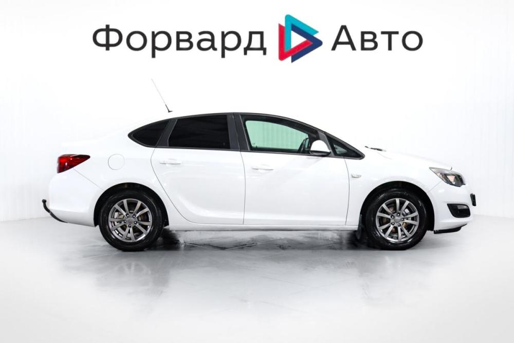Opel Astra J Рестайлинг Тюмень  - изображение 9