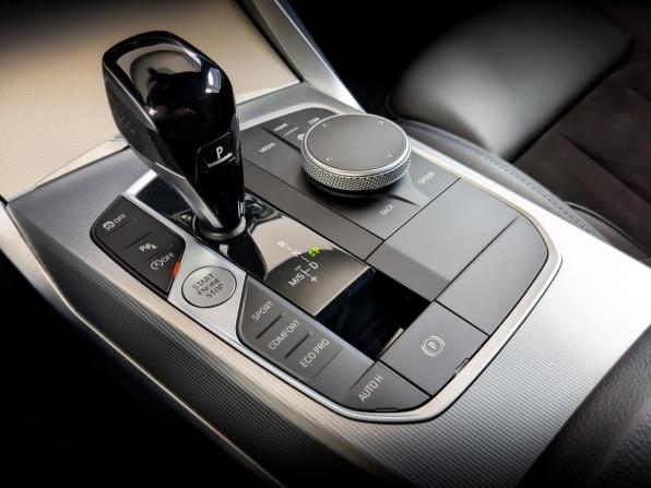 BMW 4 серии G22 G23 G26 с пробегом 2022 года, цена 4 895 000 рублей, 117153 км, лифтбек, Автокод Объявления