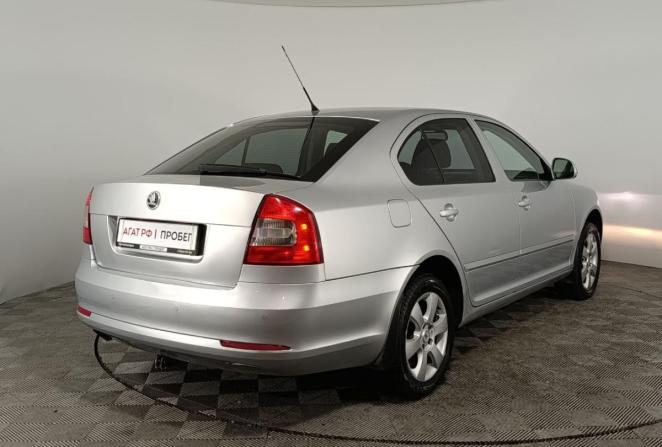 Skoda Octavia II (A5) Рестайлинг с пробегом 2009 года, цена 890 000 рублей, 198780 км, лифтбек, Автокод Объявления