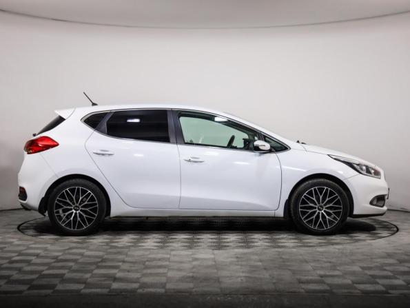 Kia Ceed II с пробегом 2012 года, цена 1 049 000 рублей, 175893 км, хэтчбек, Автокод Объявления