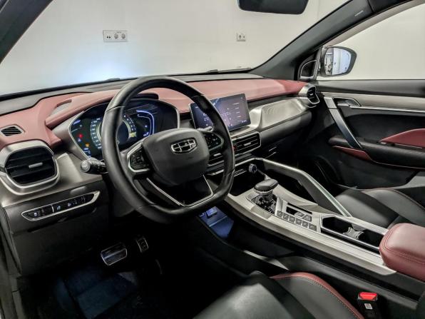 Geely Coolray I с пробегом 2023 года, цена 1 715 000 рублей, 91106 км, внедорожник, Автокод Объявления