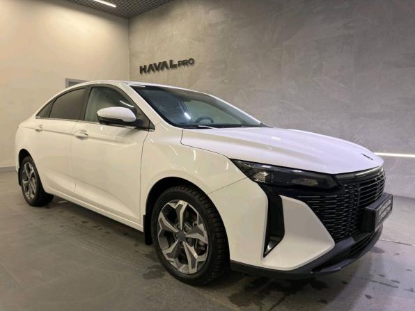 Livan S6 Pro с пробегом 2023 года, цена 1 549 000 рублей, 17836 км, седан, Автокод Объявления