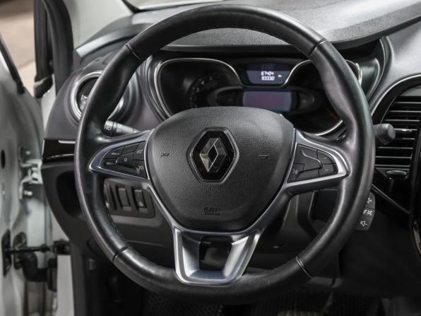 Renault Kaptur I Рестайлинг с пробегом 2021 года, цена 1 620 000 рублей, 67000 км, внедорожник, Автокод Объявления