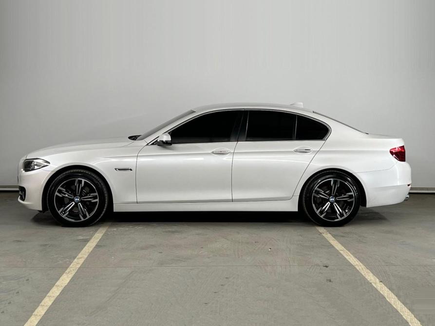 BMW 5 серии VI (F10/F11/F07) Рестайлинг Екатеринбург  - изображение 3