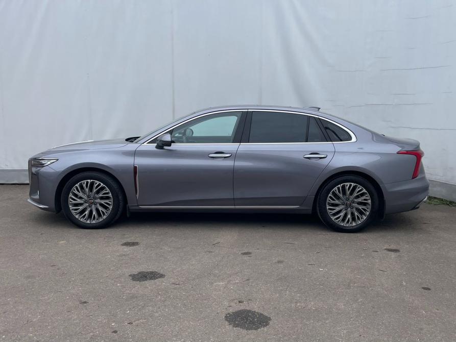 Hongqi H5 II Москва  - изображение 8