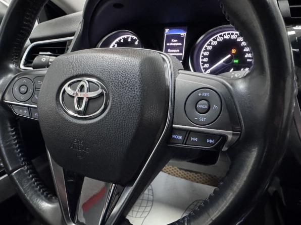 Toyota Camry VIII (XV70) с пробегом 2019 года, цена 2 550 000 рублей, 77784 км, седан, Автокод Объявления