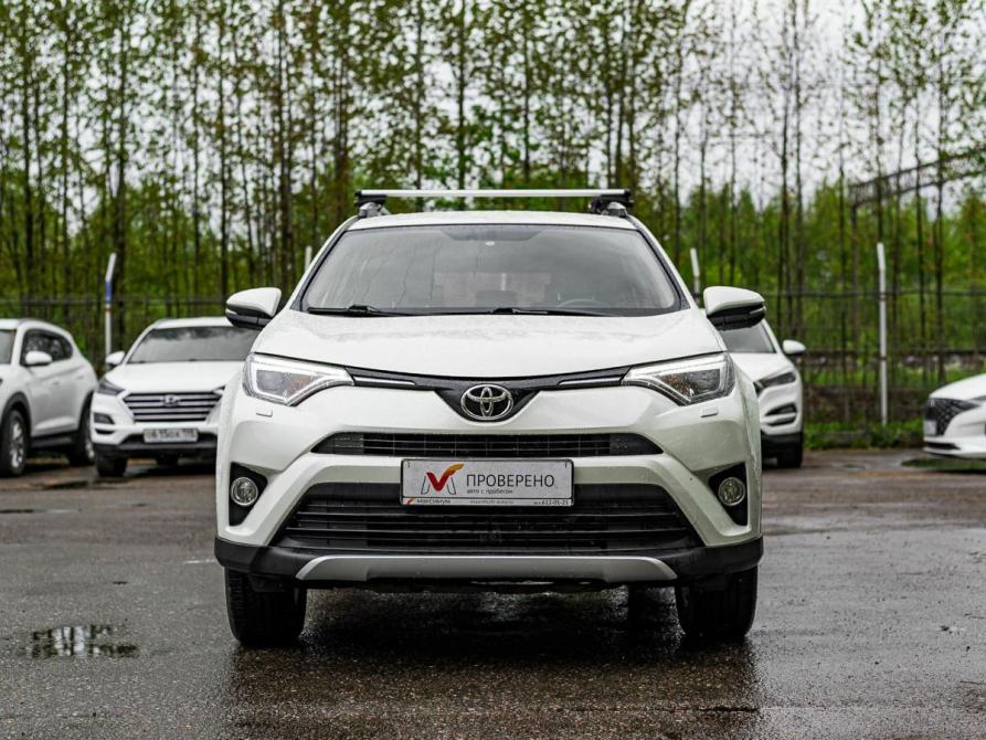 Toyota RAV4 IV (XA40) Рестайлинг Санкт-Петербург  - изображение 3
