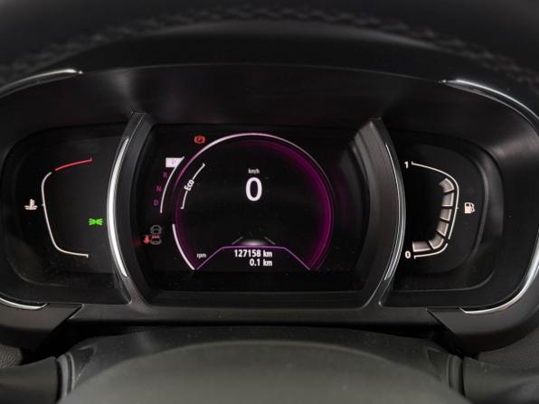 Renault Scenic IV с пробегом 2020 года, цена 1 645 000 рублей, 127158 км, компактвэн, Автокод Объявления