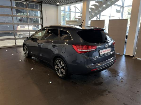 Kia Ceed II Рестайлинг с пробегом 2016 года, цена 1 200 000 рублей, 240127 км, универсал, Автокод Объявления