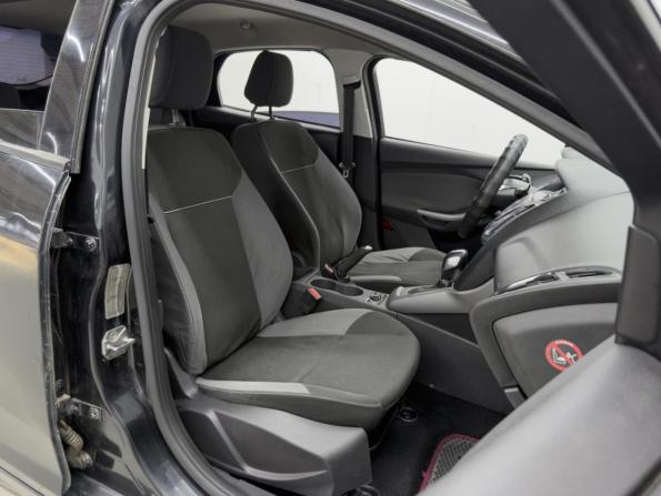 Ford Focus III с пробегом 2012 года, цена 640 000 рублей, 278361 км, хэтчбек, Автокод Объявления
