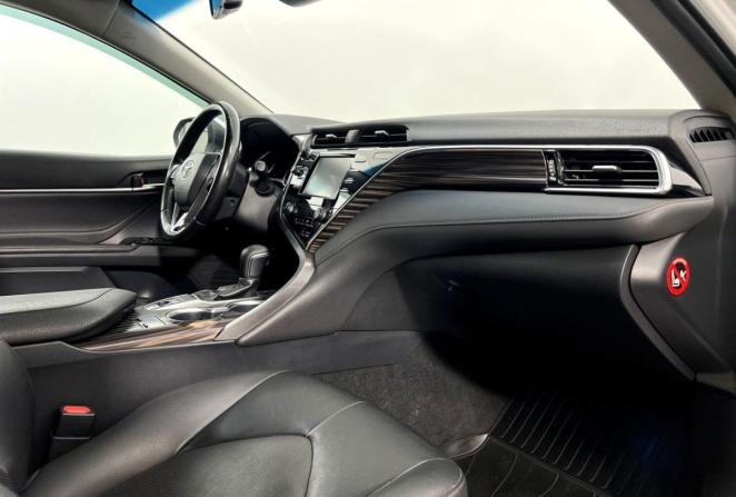 Toyota Camry VIII (XV70) с пробегом 2019 года, цена 2 450 000 рублей, 105880 км, седан, Автокод Объявления