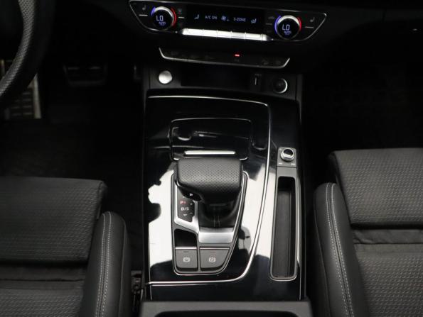 Audi Q5 II (FY) Рестайлинг с пробегом 2021 года, цена 4 599 000 рублей, 75700 км, внедорожник, Автокод Объявления