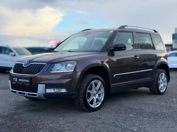 Skoda Yeti I Рестайлинг с пробегом 2017 года, цена 1 585 000 рублей, 100067 км, внедорожник, Автокод Объявления
