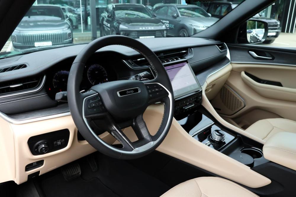 Jeep Grand Cherokee V (WL) Москва  - изображение 13