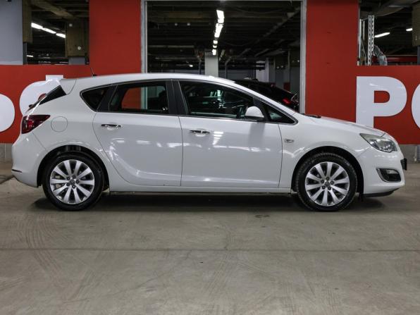 Opel Astra J Рестайлинг с пробегом 2012 года, цена 729 000 рублей, 220000 км, хэтчбек, Автокод Объявления